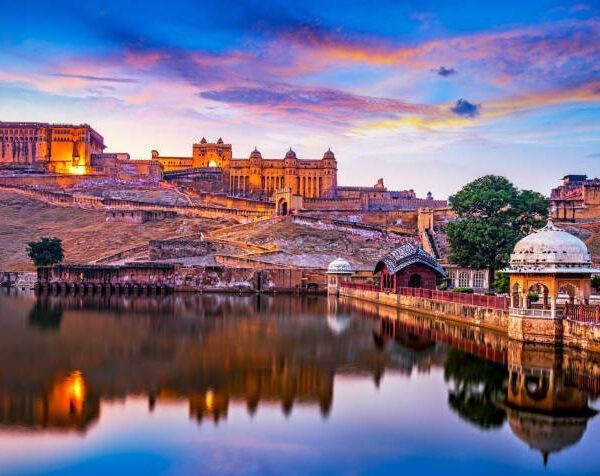 Amber Fort and Maota Lake at sunset.  Jaipur, Rajasthan, India, Asia